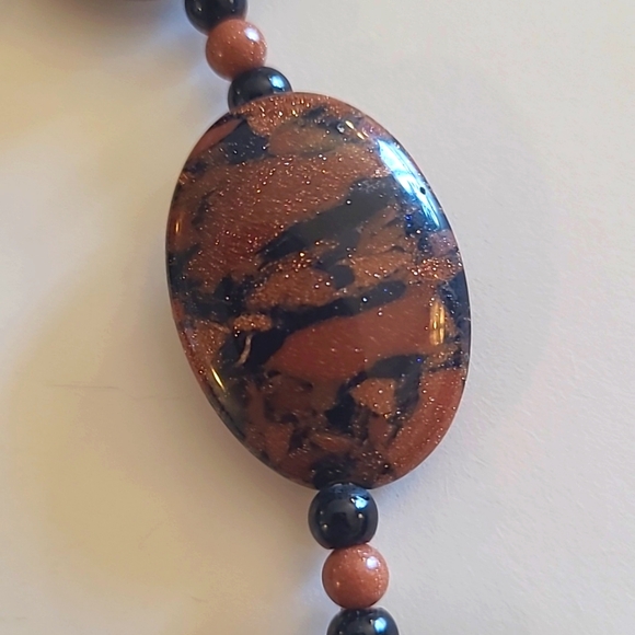 Handmade Sparkling Sunstone Beaded Necklace with Magnetic Closure - Picture 4 of 7